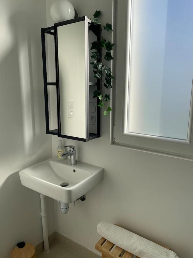 Apartment Avec Parking - Confort Moderne *